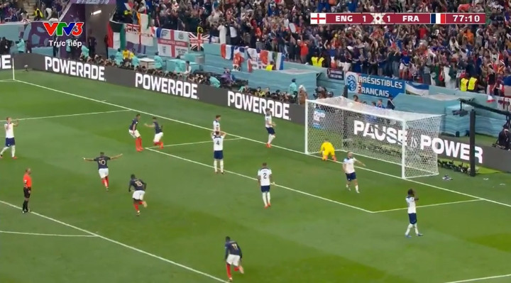 So Sánh Giải Đấu Châu Á và Châu Âu